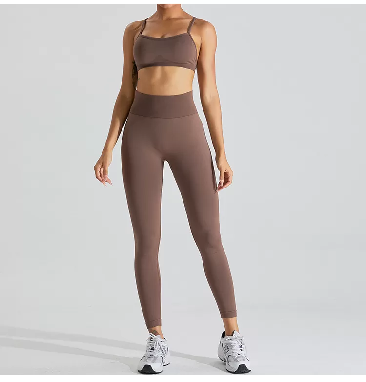 Conjunto de yoga de 2 piezas sin costuras para mujer: sujetador deportivo y mallas FGBMS0168Y