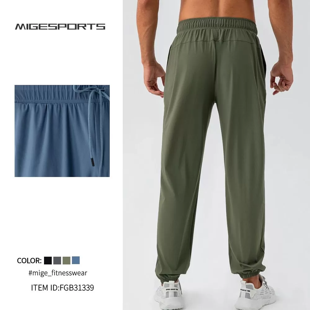 Pantalón deportivo para hombre FGB31339