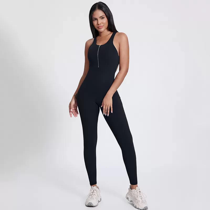 Mono deportivo para mujer FGB4085