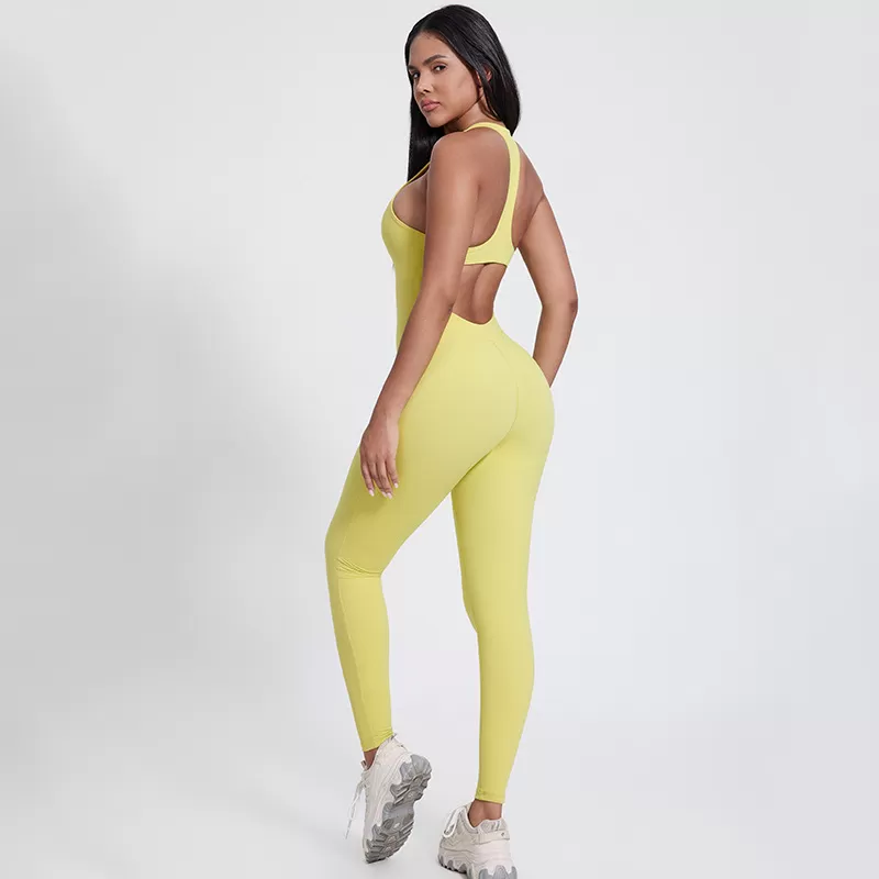 Mono deportivo para mujer FGB4085