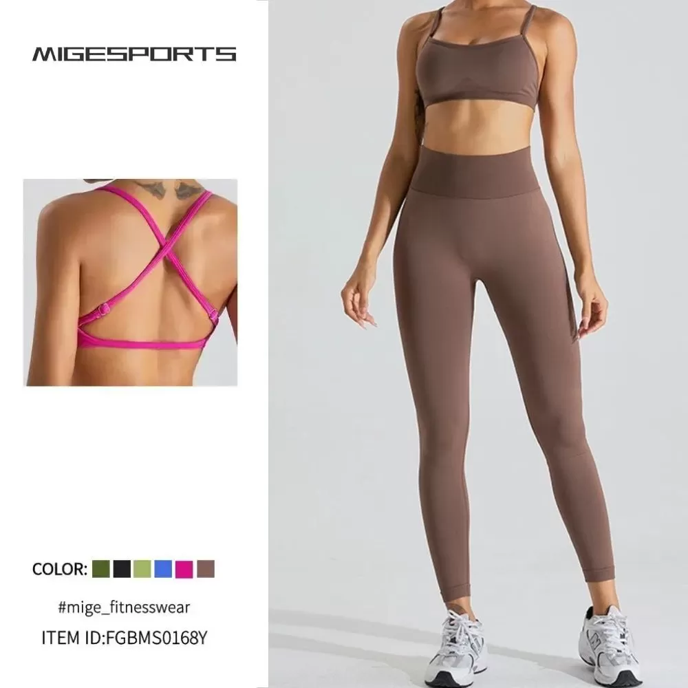 Conjunto de yoga de 2 piezas sin costuras para mujer: sujetador deportivo y mallas FGBMS0168Y