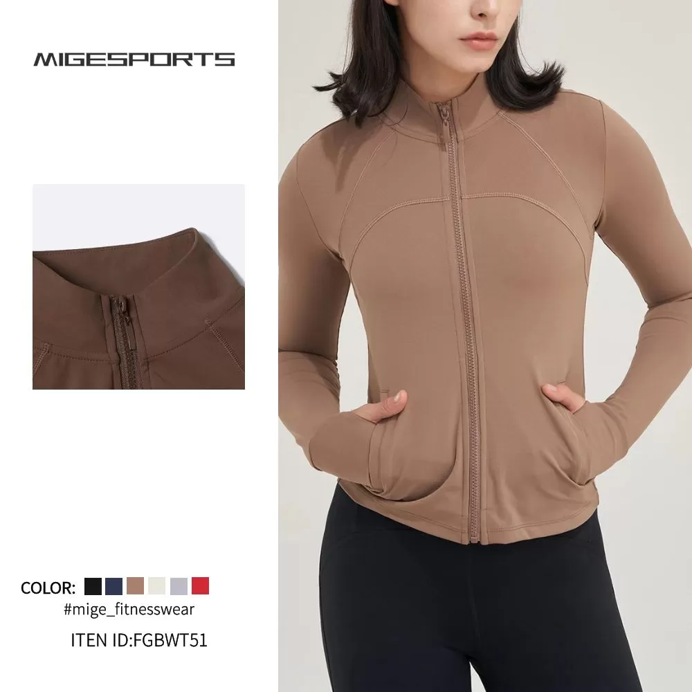 Chaquetas de yoga deportiva para mujer FGBWT51