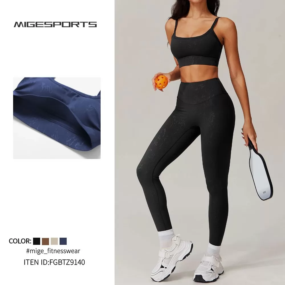 Conjunto de yoga de 2 piezas para mujer: sujetador y mallas FGBTZ9140